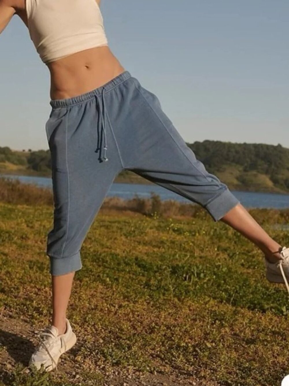 EUC Free People Best of Cropped Joggers Blue size- LARGE - Picture 3 of 5